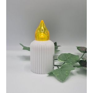 Led kaars - Altus 2 - Geel (Warm Wit) - 90 branddagen - Inclusief batterijen - Flikkerend vlam - Grafkaars - Herdenkingslicht