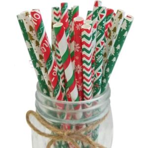 Akyol - Kerst rietjes - rietjes – 15 stuks - kerst- drink rietjes voor kerst – feestdagen – proost – drinken – wit rood en groen – drinken – verjaardag – cadeau – papier – milieuvriendelijk