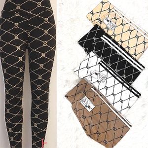 Dames fashion legging cappuccino met witte bies maat M