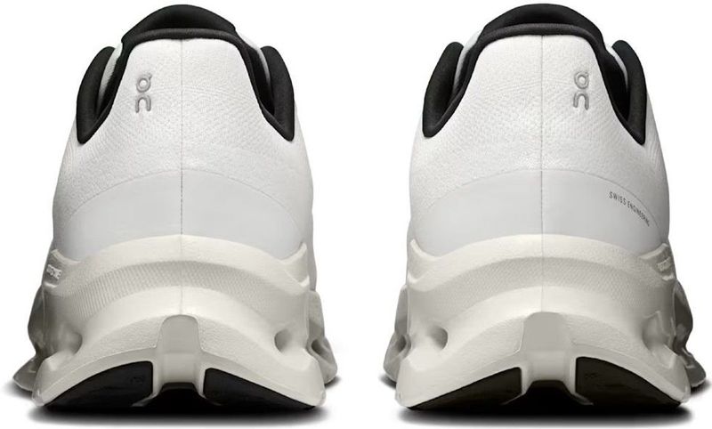 Sneakers On Running Cloudtilt  Wit  Dames