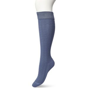 Bonnie Doon Bio Kabel Kniekousen Dames Blauw maat 36/42 - Klassiek Kabel patroon - Biologisch Katoen - Uitstekend draagcomfort - Classic Cable Knee High - OEKO-TEX - Gladde Naden - Duurzaam Huidvriendelijk Bio Katoen - Bering Sea - BP211507.131