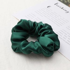 Premium Zijde Scrunchie - Silk Haarelastiek - Donkergroen