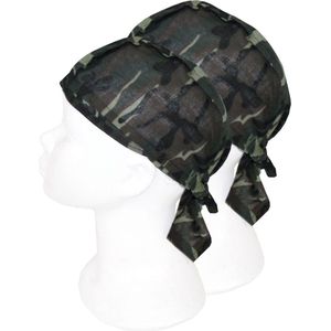 2x Bandanas leger camouflageprint voor kinderen/volwassenen - Voorgevormde/voorgeknoopte bandanas in groene legerprint - Sport/horeca bandana - Team kleur hoofdaccessoires