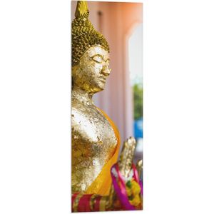Vlag - Zijaanzicht van Goudkleurige Boeddha - 30x90 cm Foto op Polyester Vlag