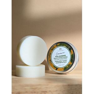 Volumizing Solid Conditioner With Linden Flower Extract