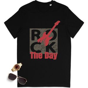 Heren t shirt met gitaar print - Mannen tshirt met muziek quote - Maten S t/m 3XL - Shirt kleur: zwart.