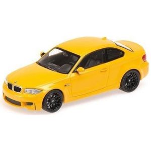 The 1:43 Diecast Modelcar of the BMW 1er Coupe of 2011 in Yellow. This scalemodel is limited by 1008pcs.The manufacturer is Minichamps.This model is only online available.