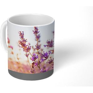 Mok - Koffiemok - Lavendel - Close-up - Zon - Bloemen - Paars - Mokken - 350 ML - Beker - Koffiemokken - Theemok