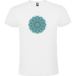 Wit T-shirt met Grote Mandala in Blauw/Groene tint size XS