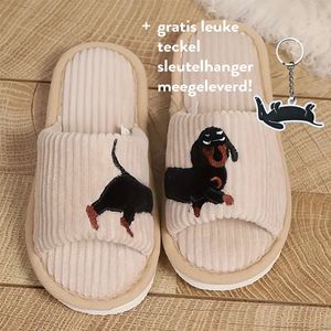 Teckel - hond - beige - slippers - teenslippers - zwarte teckel - teckelprint - maat 40/41 - teckel pantoffels