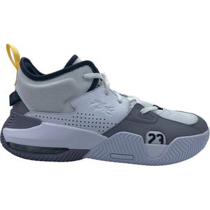 jordan stay loyal 2 maat 42 kleur wit/geel/grijs