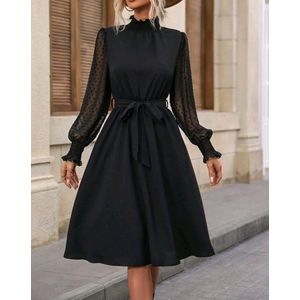 Sexy elegant corrigerende prachtige zwarte jurk met riempje wikkeljurk met gestipte plofmouwen maat M
