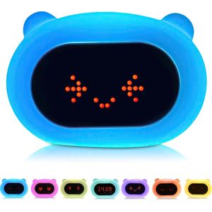 Kadoing® Beer Wekker met Wake-Up Light (wit) - Nachtlamp kleuren - met Gezichtsuitdrukkingen en TAP-ON functie - Kinderklok - Slaapwekker - Kinderwekker Digitaal - Black Friday Deals 2025 - Schoencadeautjes Sinterklaas - Cadeautjes
