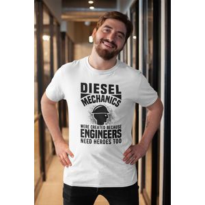 Rick & Rich - T-Shirt Diesel Mechanics - T-Shirt Electrician - T-Shirt Engineer - Wit Shirt - T-shirt met opdruk - Shirt met ronde hals - T-shirt met quote - T-shirt Man - T-shirt met ronde hals - T-shirt maat M