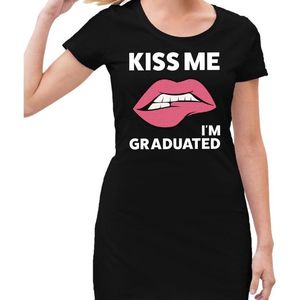 Kiss me i am graduated jurkje zwart dames - feest jurk dames - geslaagd/afgestudeerd kleding 38