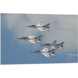 WallClassics - Vlag - Groepje Franse Vliegtuigen in de Lucht - 90x60 cm Foto op Polyester Vlag