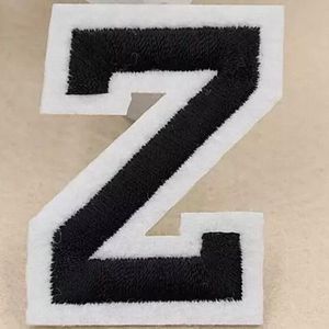 Alfabet Letters Strijk Embleem Patches Zwart Wit Letter Z / 4 cm / 5 cm