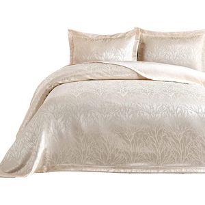 Luxe Bedsprei