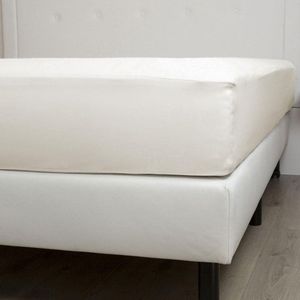 HnL Living - Hoeslaken - Katoensatijn - 140 x 200 cm - Off-white