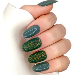 SD Press on Nails - B-74 - Plaknagels - Nagelset 20 Nagels - Groen met matte flakes - Gellak - Nagellak - Medium Ronde Nageltips - Nepnagels met Lijm - Kunstnagels - Nail Art - Handmade - Valse nagels - Nagelvijl - Accessoires - Herfst - Halloween