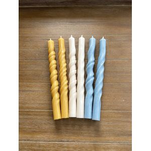 Handmade gedraaide kaarsen - Twisted candles - Set van 6 lange dinerkaarsen