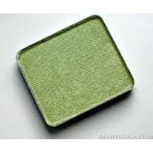 AVEDA petal essence single eye shadow in Lemongrass 980
