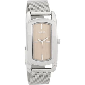 OOZOO Timepieces - Zilverkleurige horloge met zilverkleurige metalen mesh armband - C9700