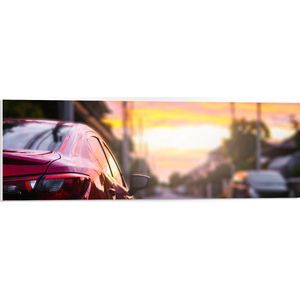 PVC Schuimplaat- Roze Auto Geparkeerd in Straat - 90x30 cm Foto op PVC Schuimplaat