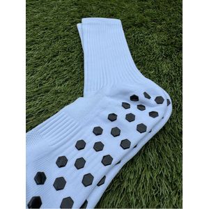 KOgripsocks White Edition – Anti-Slip Voetbalsokken – Unisex – Maximale Grip & Comfort