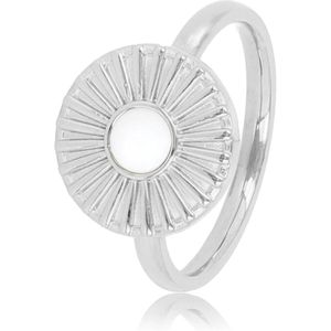 My Bendel - Ring zilver zonnetje met White Aventurine - Vrolijke zilveren edelstalen ring met een zonnetje en White Aventurine edelsteen - Met luxe cadeauverpakking