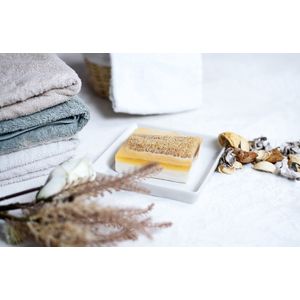 Royal Natural Cosmetics - Geitenmelk Glycerine Douchespons - Goat Glycerin Shower Loaf – Parabeenvrij - Rijk Geparfumeerde Vezelzeep | Hydraterend | Versterkt Bloedsomloop | Natuurlijke Pompoen Exfolieërende Zeep