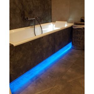 Badkamerverlichting | Bad led strip set | Badkamer verlichting | Onderbouwverlichting | 2 meter led strip | RGBW | Multicolor verlichting | Met afstandsbediening