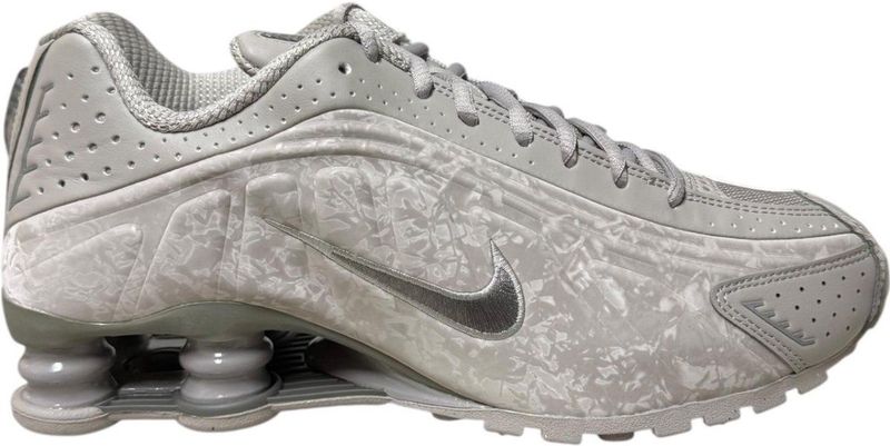 Nike - Shox R4 - Dames Schoenen - Grijs - Synthetisch Materiaal en Textiel