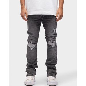 DISTRESSED FLARED JEANS
