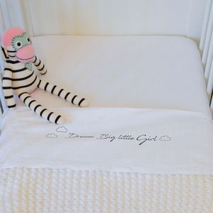 Ledikantlaken 'Dream big little girl' - babylaken - kinderlaken - 100x150cm - katoen - tekst - sproetizn