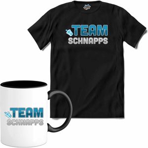 Team Schnapps | Grappige apres ski dank shirt | Wintersport kleding - T-Shirt met mok - Unisex - Zwart - Maat L