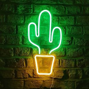 Groenovatie LED Neon Wandlamp ""Cactus"" - Op USB - 47x26x2cm - Groen / Geel