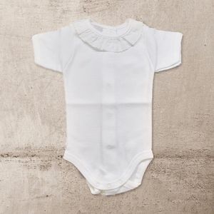 Babidu Romper / Body | wit | korte mouw | geborduurd ruche kraagje | 1193 | Newborn | maat 50