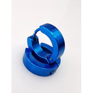 Chirurgisch staal blauw metallic kleurig oorringen. Deze oorring is zowel geschikt voor heer, dame of jongens.