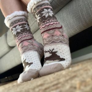 Merino Wollen sokken - Creme met Sneeuwvlok/rendier - maat 39/42 - Huissokken - Antislip sokken - Warme sokken – Winter sokken