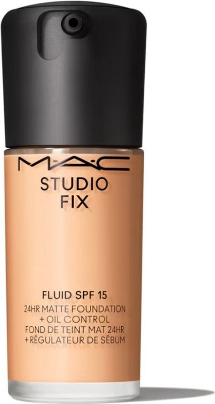 MAC - Studio Fix Fluid SPF15 - Foundation - NC 18 - 30 ml