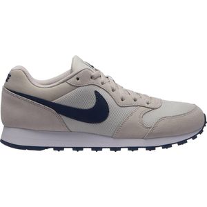 Nike Md Runner Sneakers Heren - Beige - Maat 42