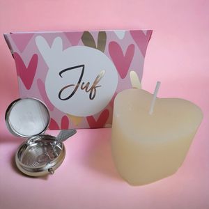 Juf-Cadeauset-Juffendag-Verjaardag-Verjaardag Juf-Eindeschooljaar-Afscheid-Kinderdagverblijf-Rustik Lys-Rustiek-Banaan-Banana-Geel-Licht-Kaars-Hart-Asbakje-Beste Juf-Voeten-Badzout-Verwenpakket-Musthave-Welness-Elegant-luxueus