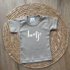 Baby t-shirt - Boefje - Sand - Maat 62 - Baby Boy - Jongen - Cadeau - Dreumes - Babykleding - Korte mouw