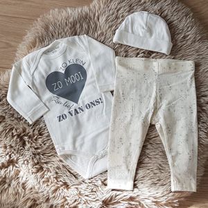 Newborn Baby Kleding Set tekst - Jongens en Meisjes Romper - Kraamcadeau - Babyshower Cadeau - 4-6 Maanden