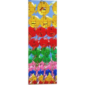 Vlag - Lucht Vol met Gekleurde Chinese Lampionnen - 20x60 cm Foto op Polyester Vlag
