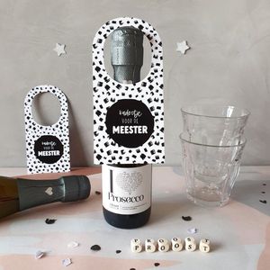 2x Flessenhanger | Meester| Cadeau Meester | Juffen en meester bedankjes | School | Bedankt | Afscheid | Geschikt voor traktaties of cadeaus