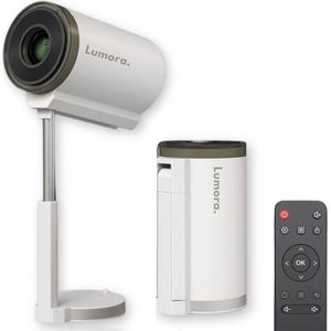 Lumora® Pro Mini Beamer 2025 – Alles-in-één Smart TV Projector – 4K Ultra HD – Android 13 – WiFi 6 & Bluetooth 5.4 – Voor iOS & Android – Inclusief in hoogte verstelbare standaard – Wit