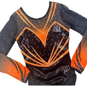 Sparkle&Dream Turnpakje Bibi Zwart Oranje Lange Mouw - Maat AXXL M/L - Gympakje voor Turnen, Acro, Trampoline en Gymnastiek