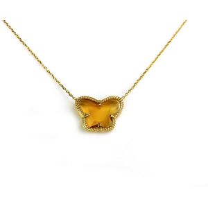 korte zilveren halsketting halssnoer collier geelgoud verguld Model Vlinder met amber bruine steen
